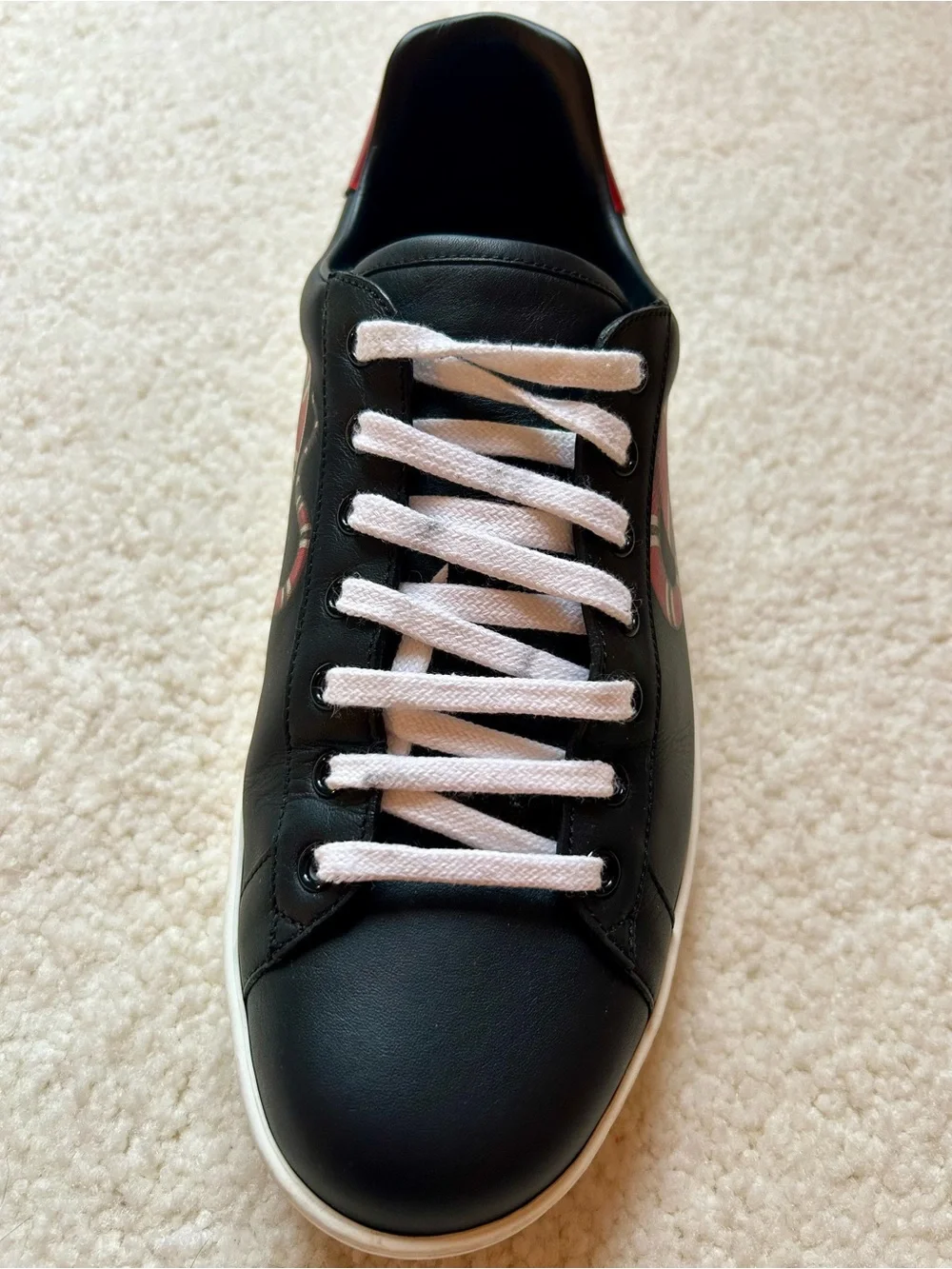 Men’s Gucci Black Leather Kingsnake sneakers